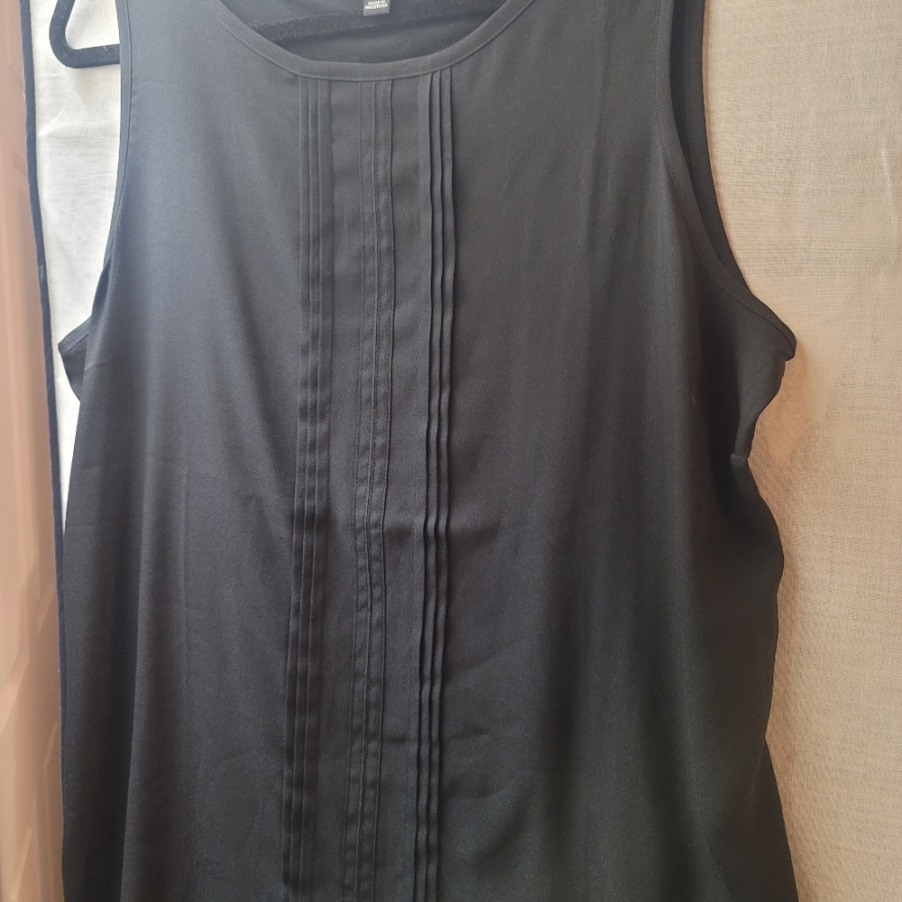 Ann Taylor shell